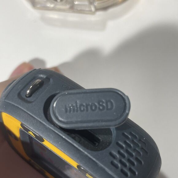 VTech Kidizoom Action Cam Yellow Sports Camera Tested Working Charging Cable - Picture 7 of 10